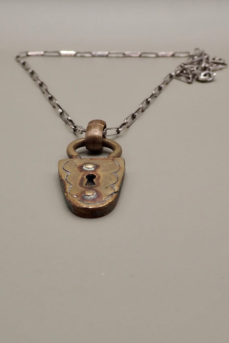 PADLOOK PENDANT  II