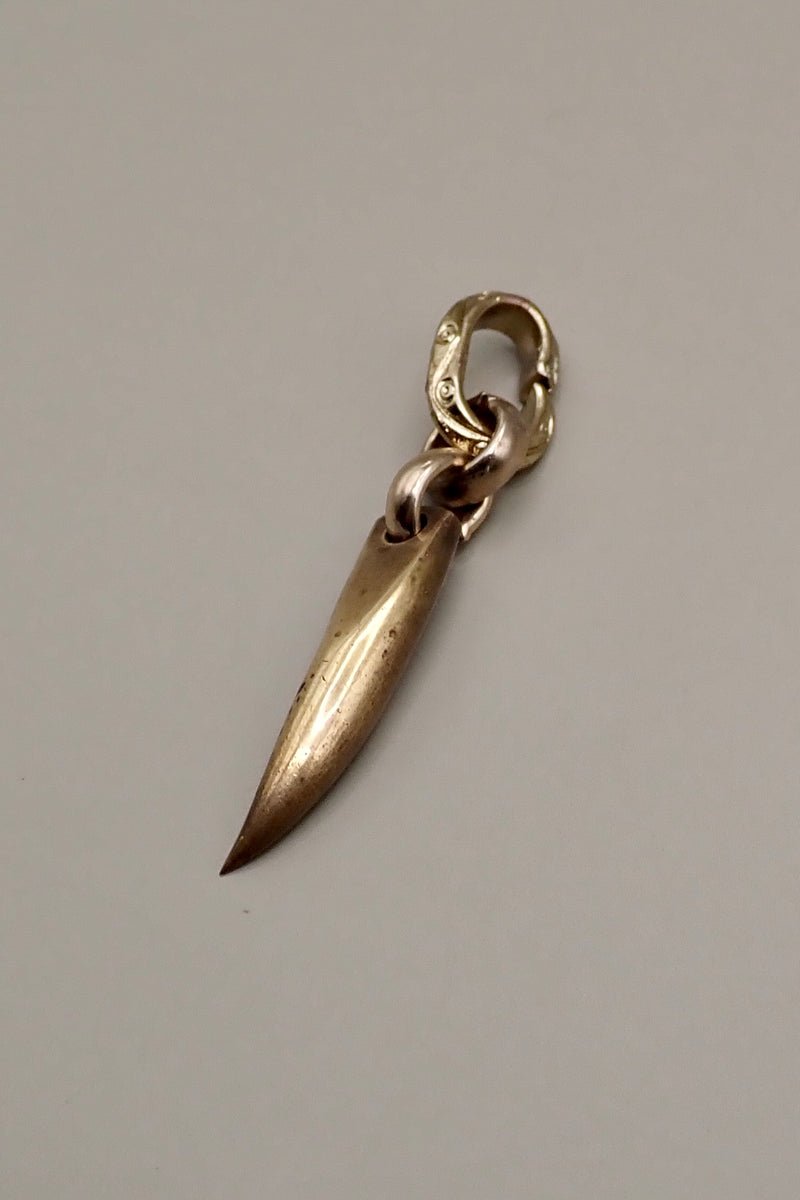 SMALL HORN PENDANT