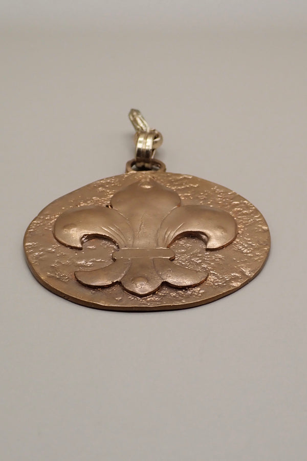 BIG FLEUR DE LIS PENDANT