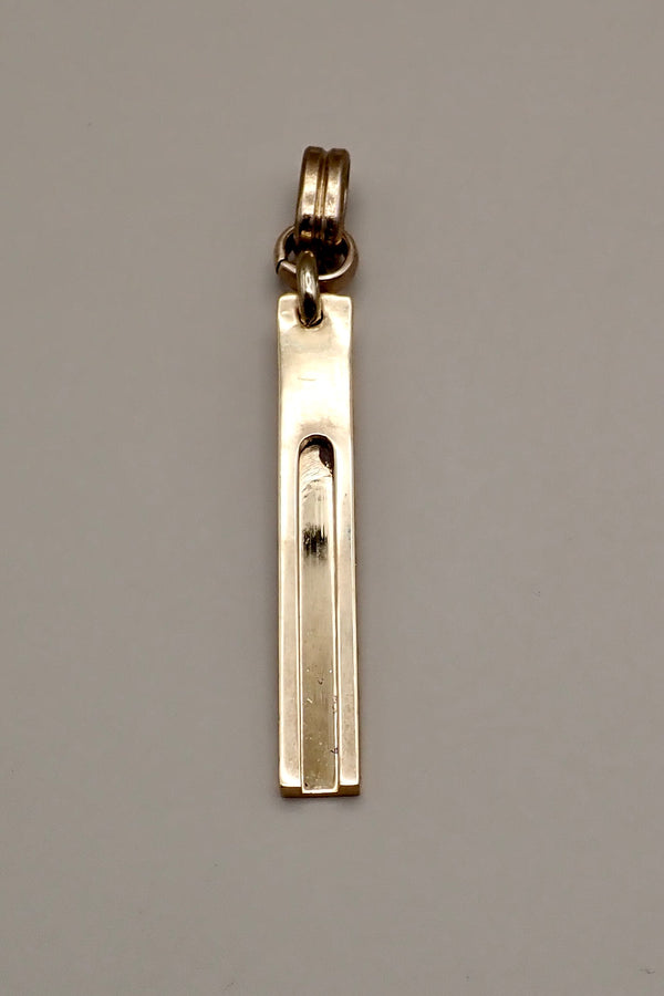 ELONGATED TAG PENDANT