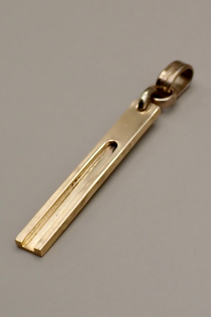 ELONGATED TAG PENDANT