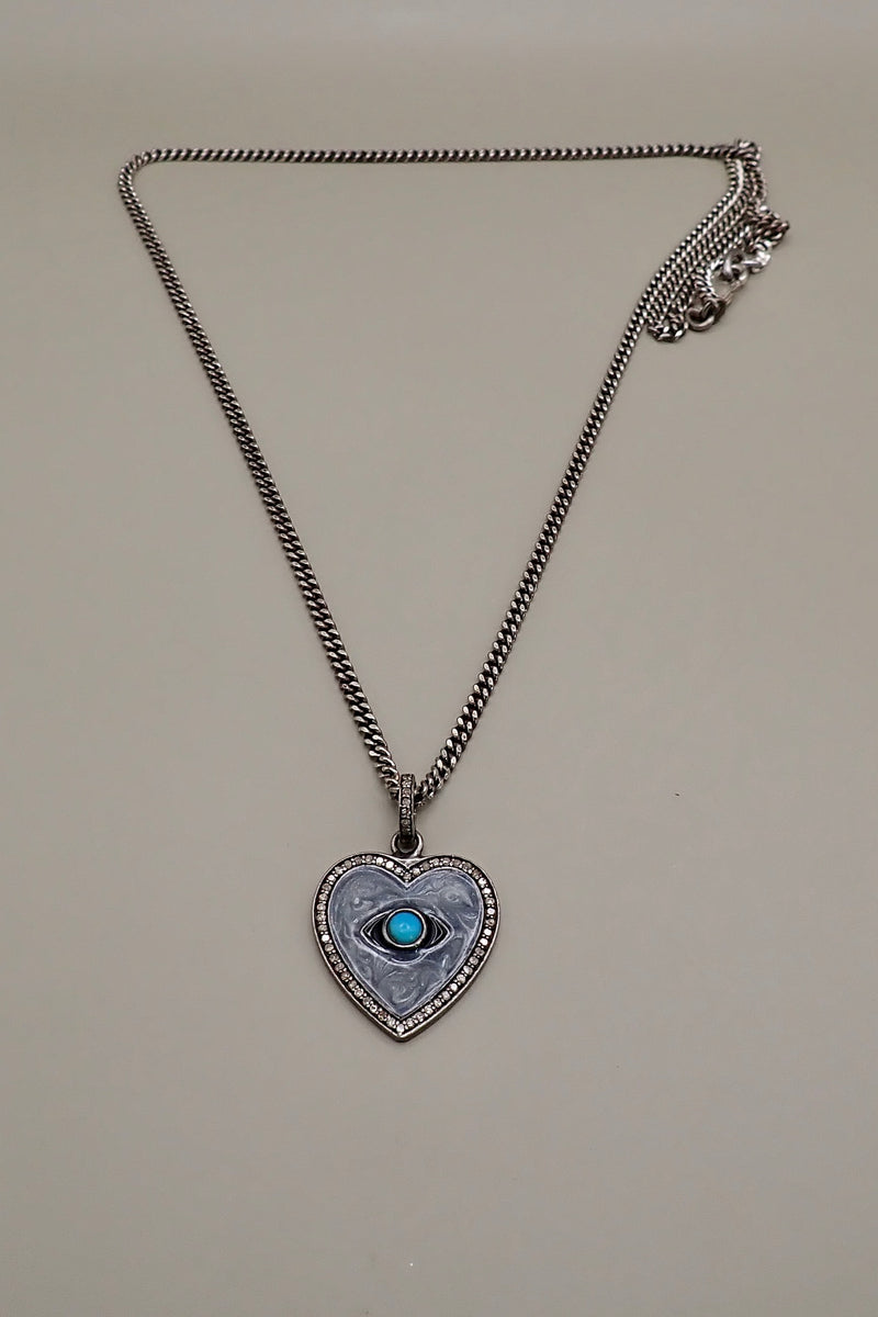 DIAMOND HEART PENDANT