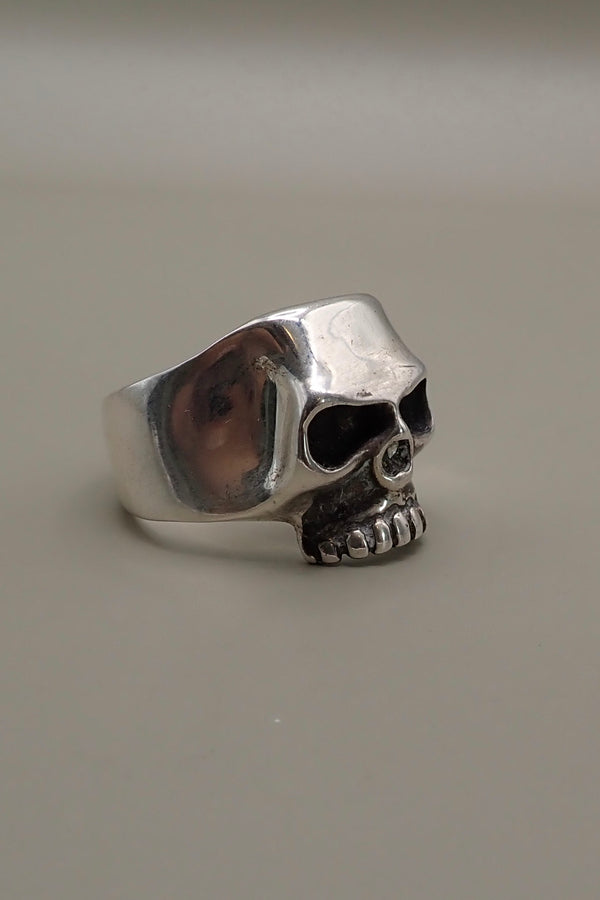 SKULL RING III