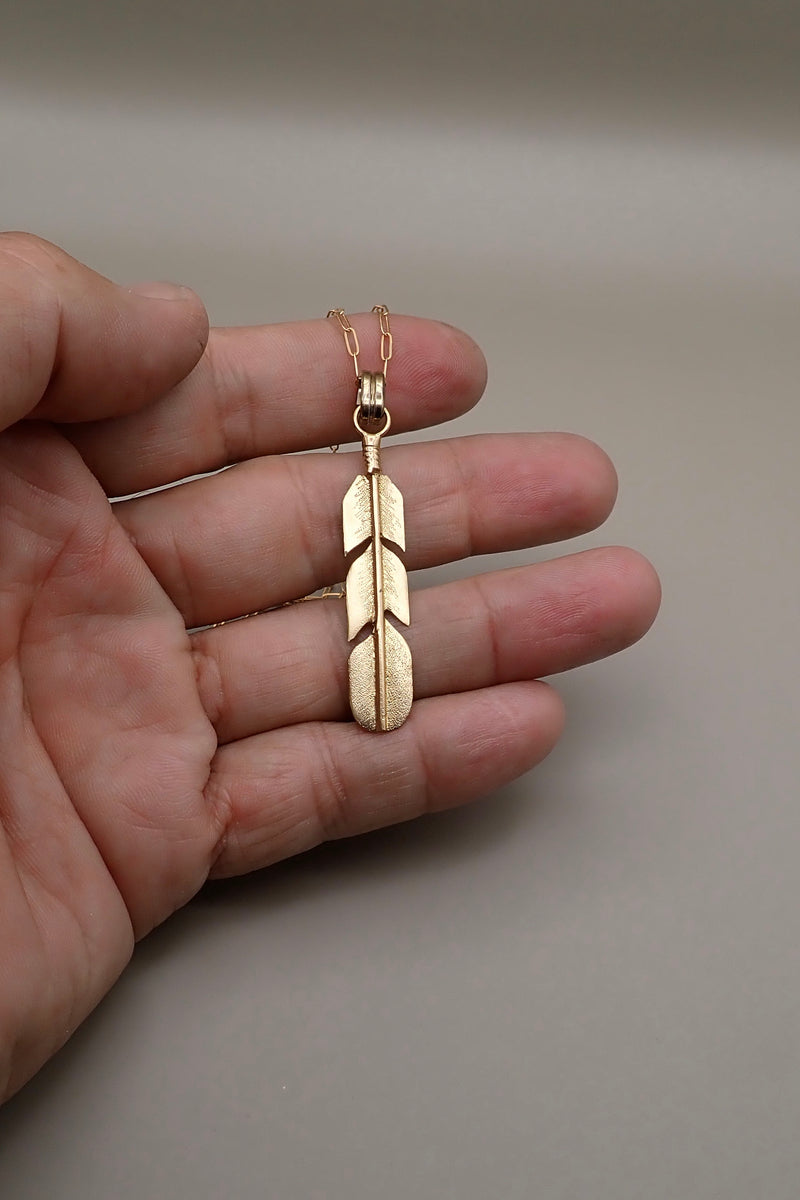 FEATHER PENDANT