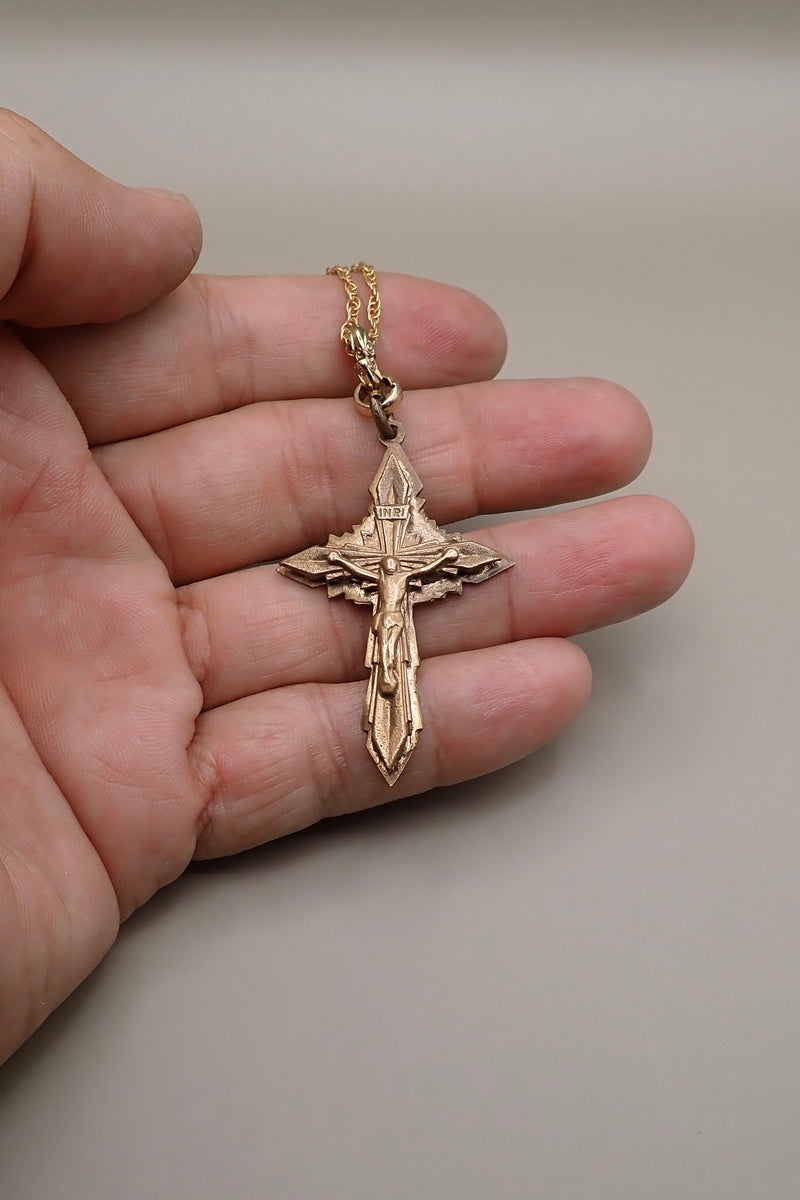 VICTORIAN CROSS PENDANT