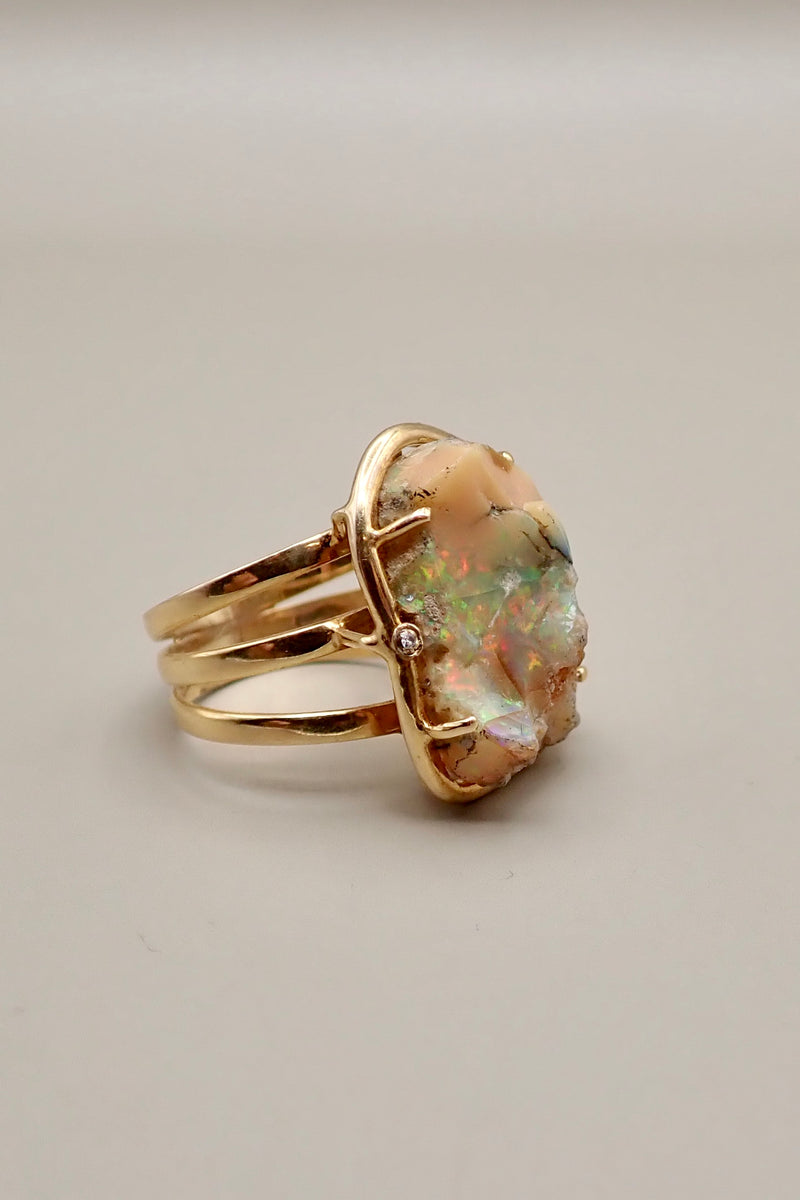 OPALS & DIAMONDS RING