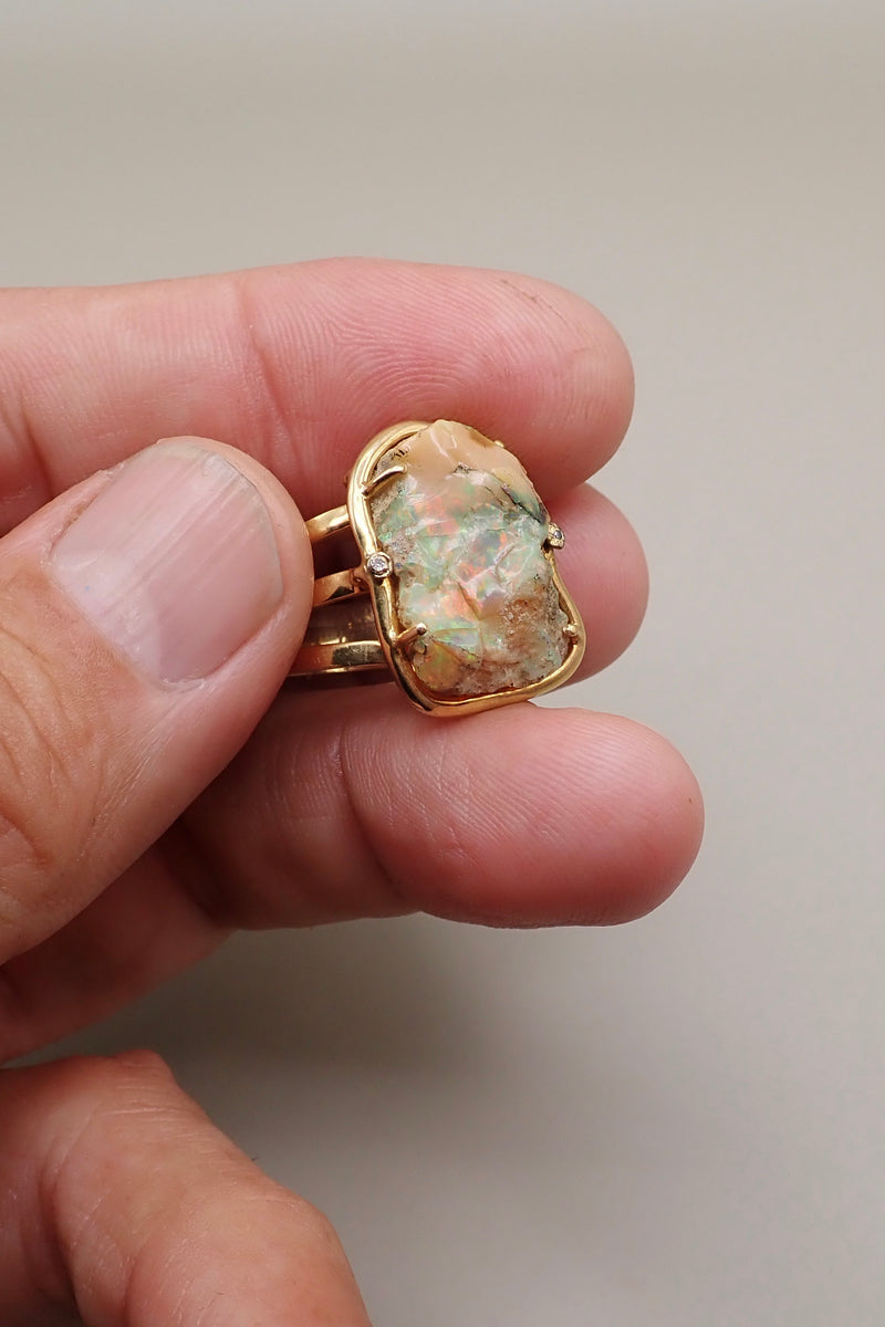 OPALS & DIAMONDS RING