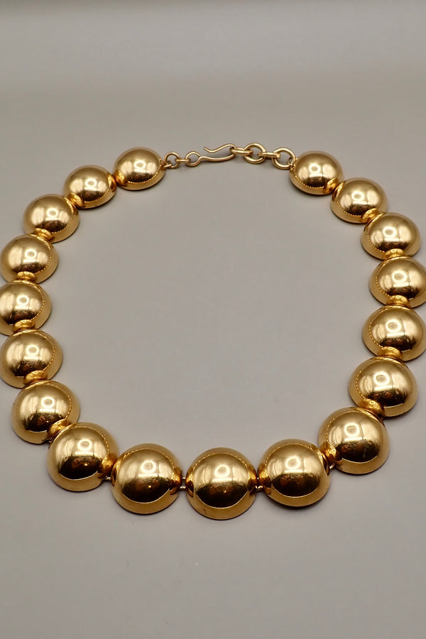 THE NECKLACE
