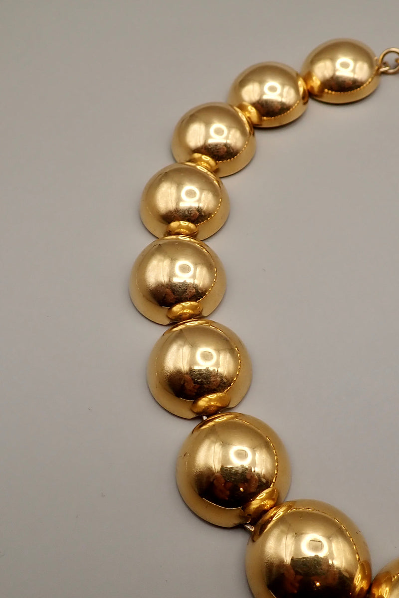 THE NECKLACE