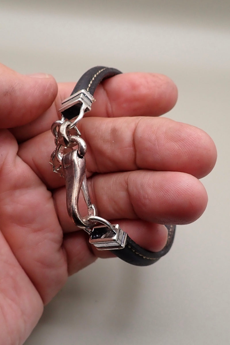 LEATHER STITCHED BRACELET