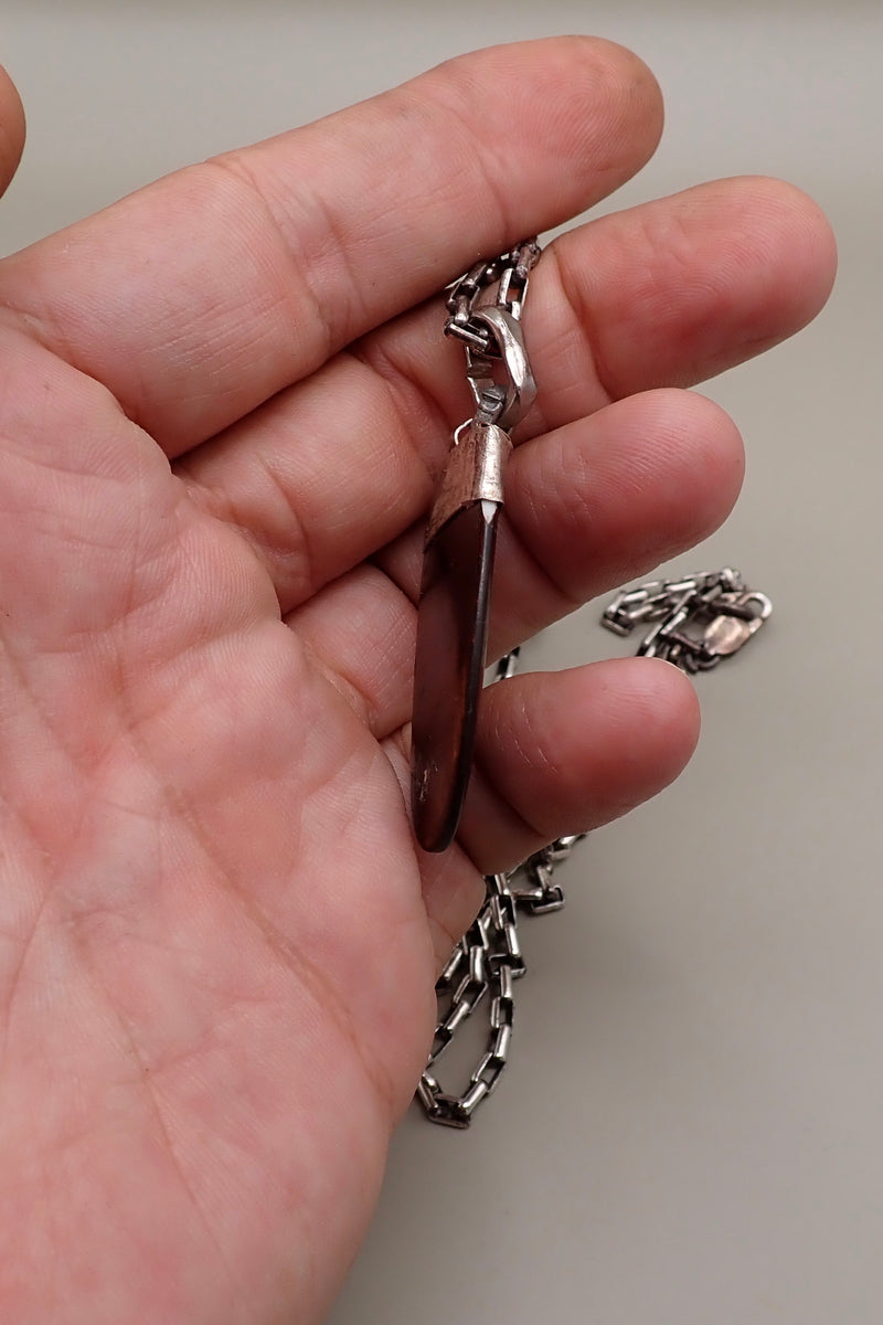 AMULET NECKLACE