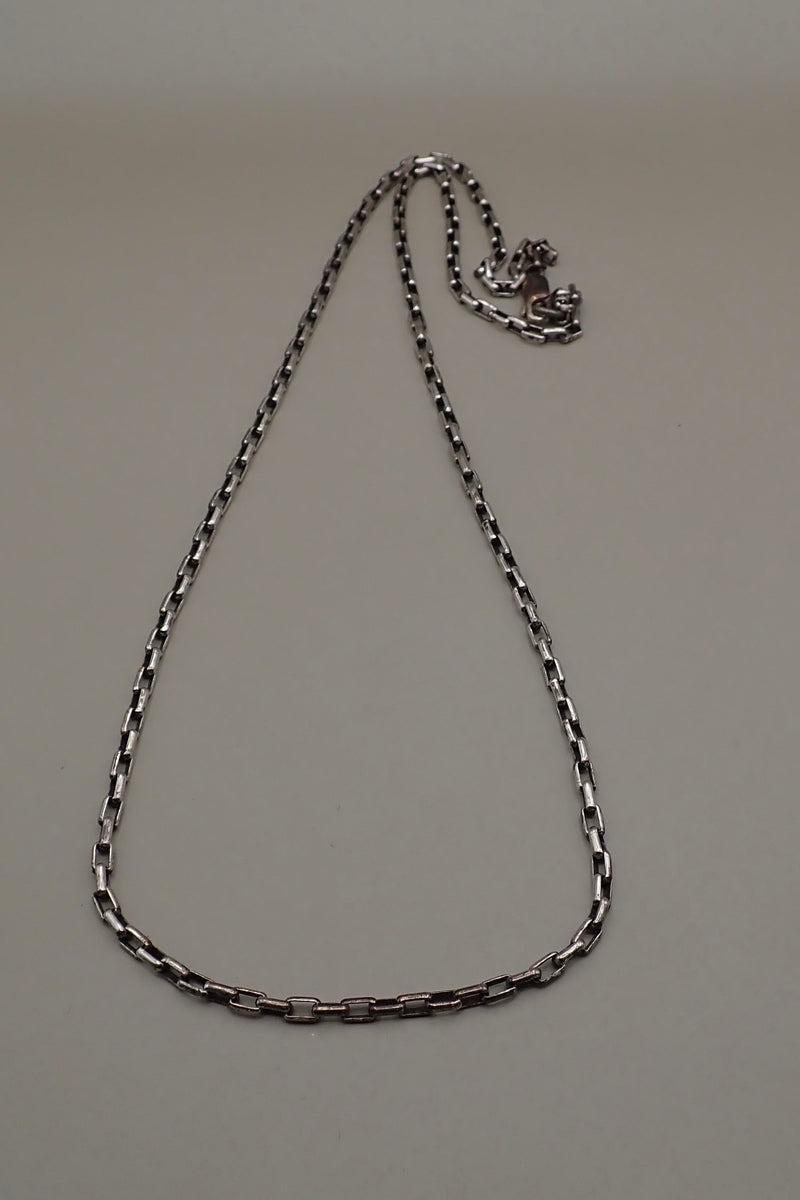 THICK ROLO SILVER CHAIN