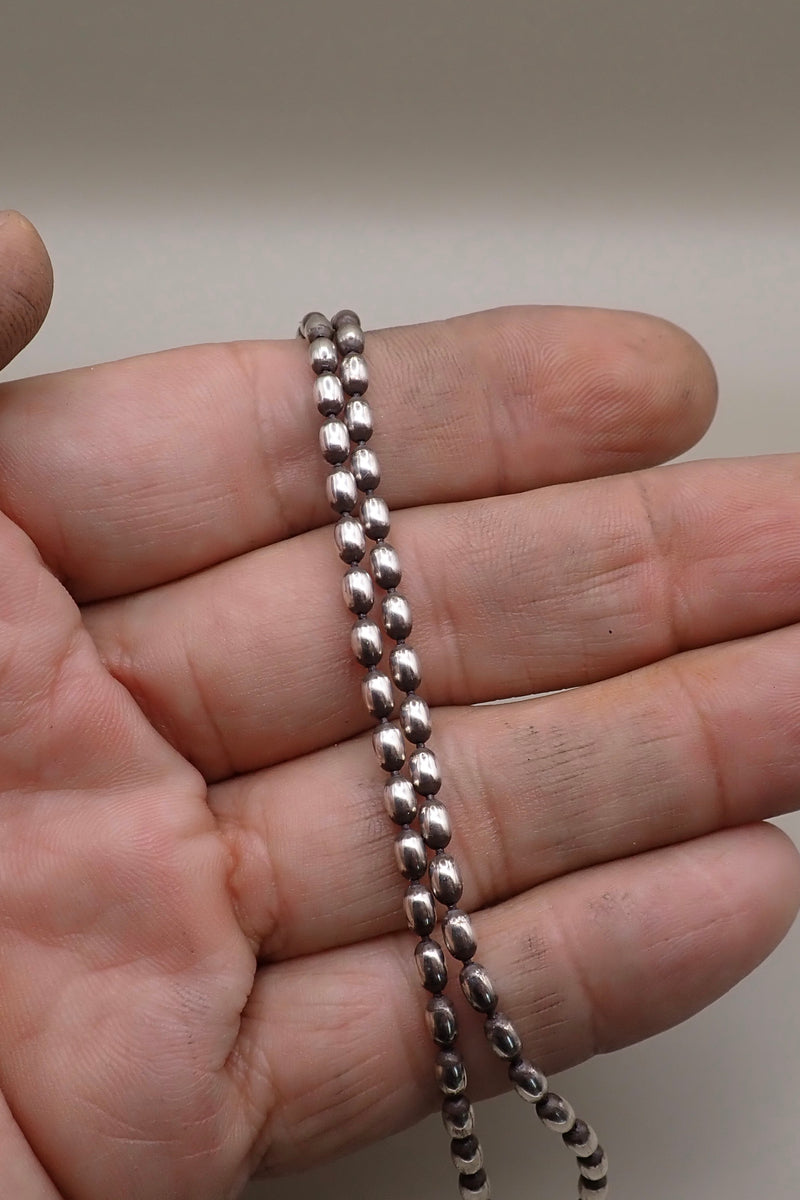 OVAL LINKS NECKLACE