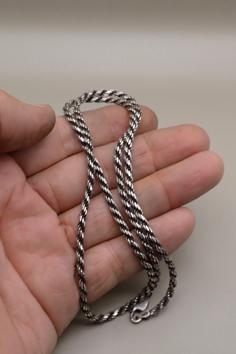 ROPE NECKLACE