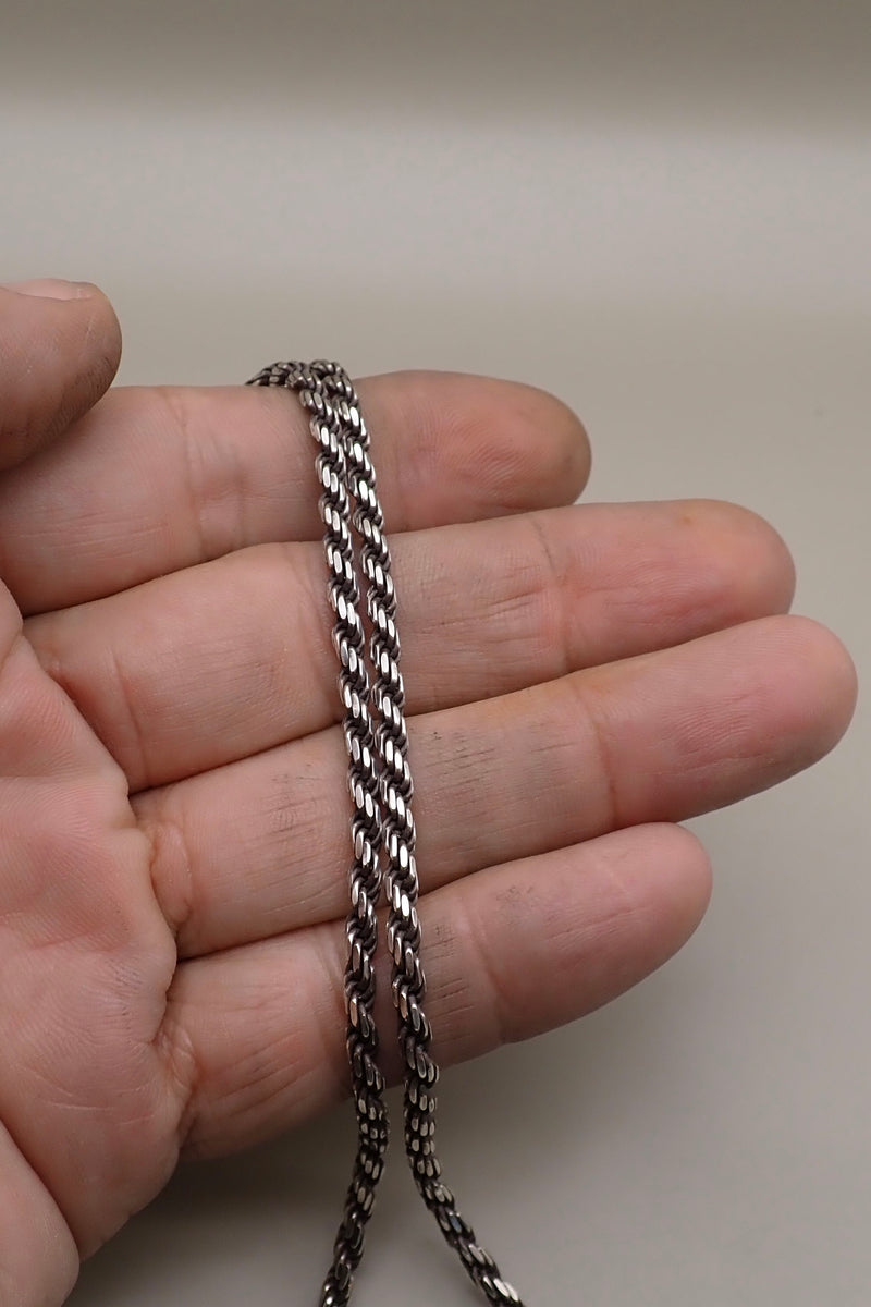 ROPE NECKLACE
