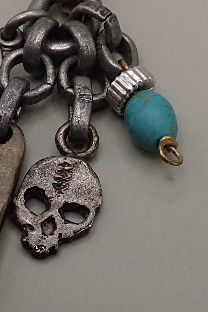 LONG HORN & SKULL/TURQUOISE PENDANT