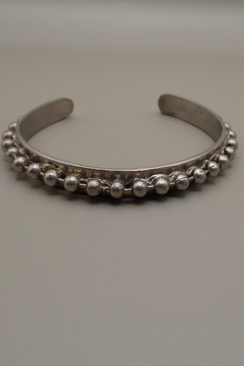 BALLS CUFF BRACELET