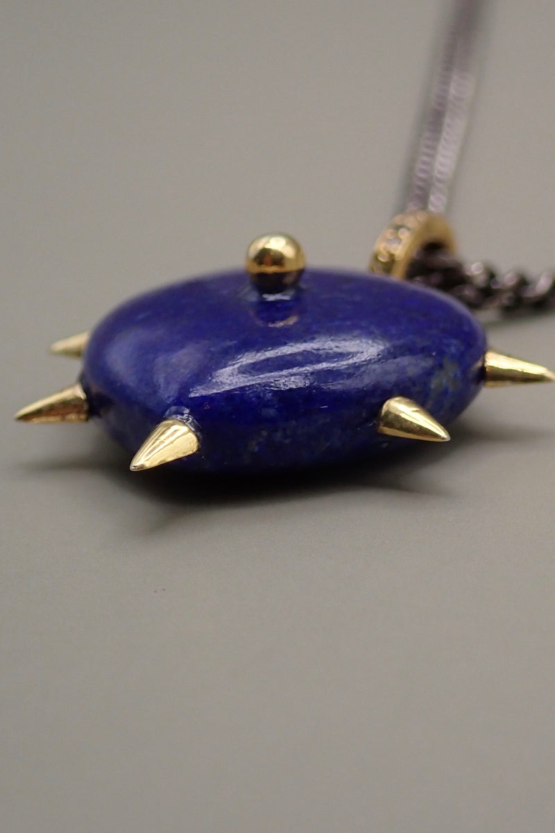 HEART & SIKES PENDANT NECKLACE