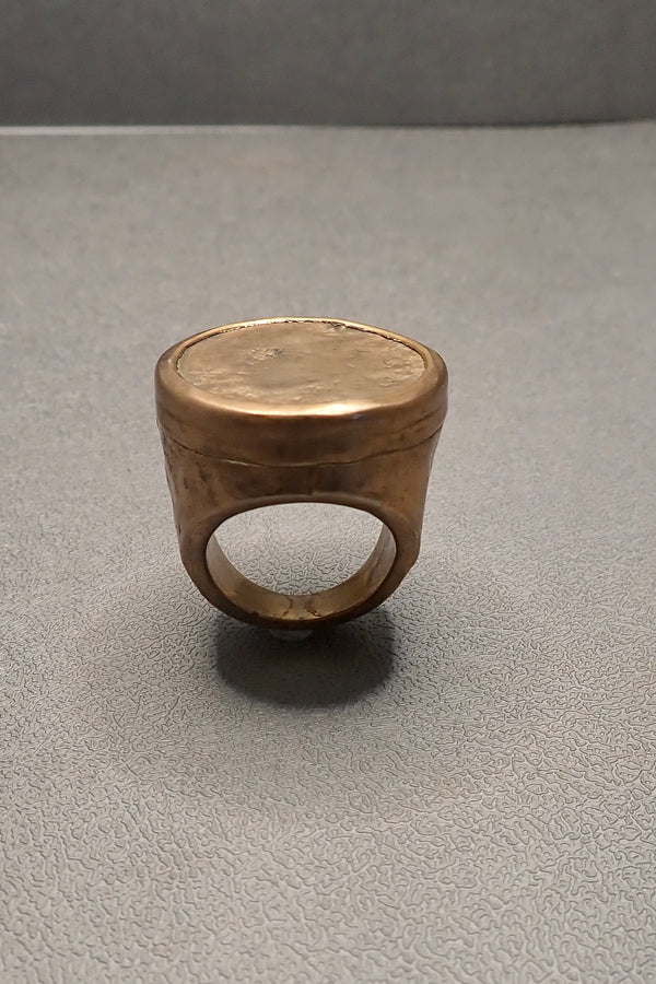 HAMMERED RING