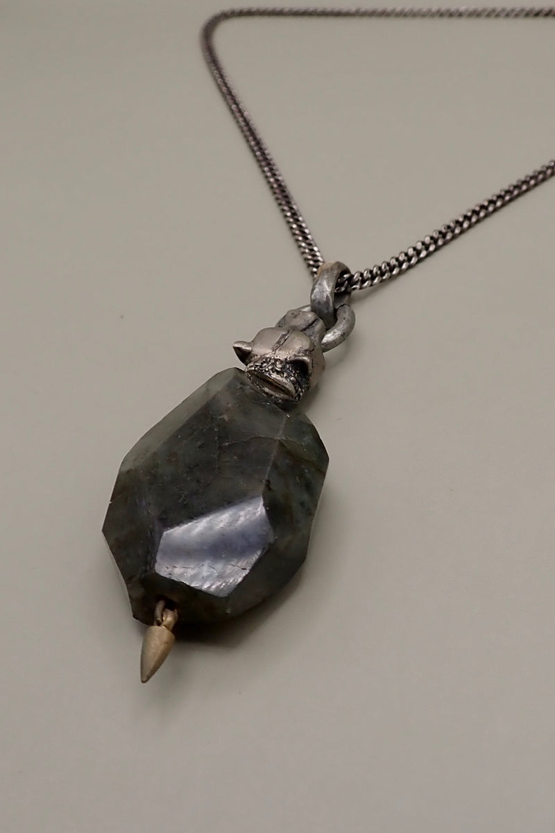 LION HEAD LABRADORITE NECKLACE