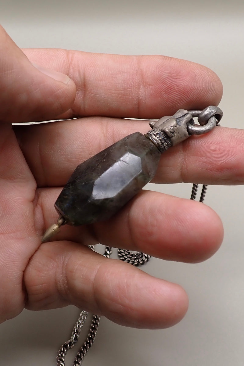 LION HEAD LABRADORITE NECKLACE