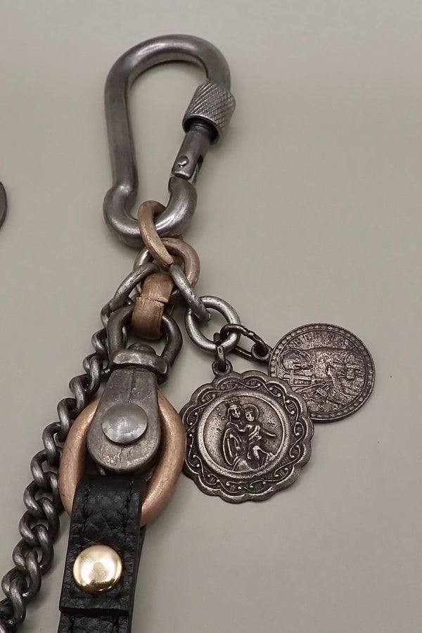 KEY CHAIN I