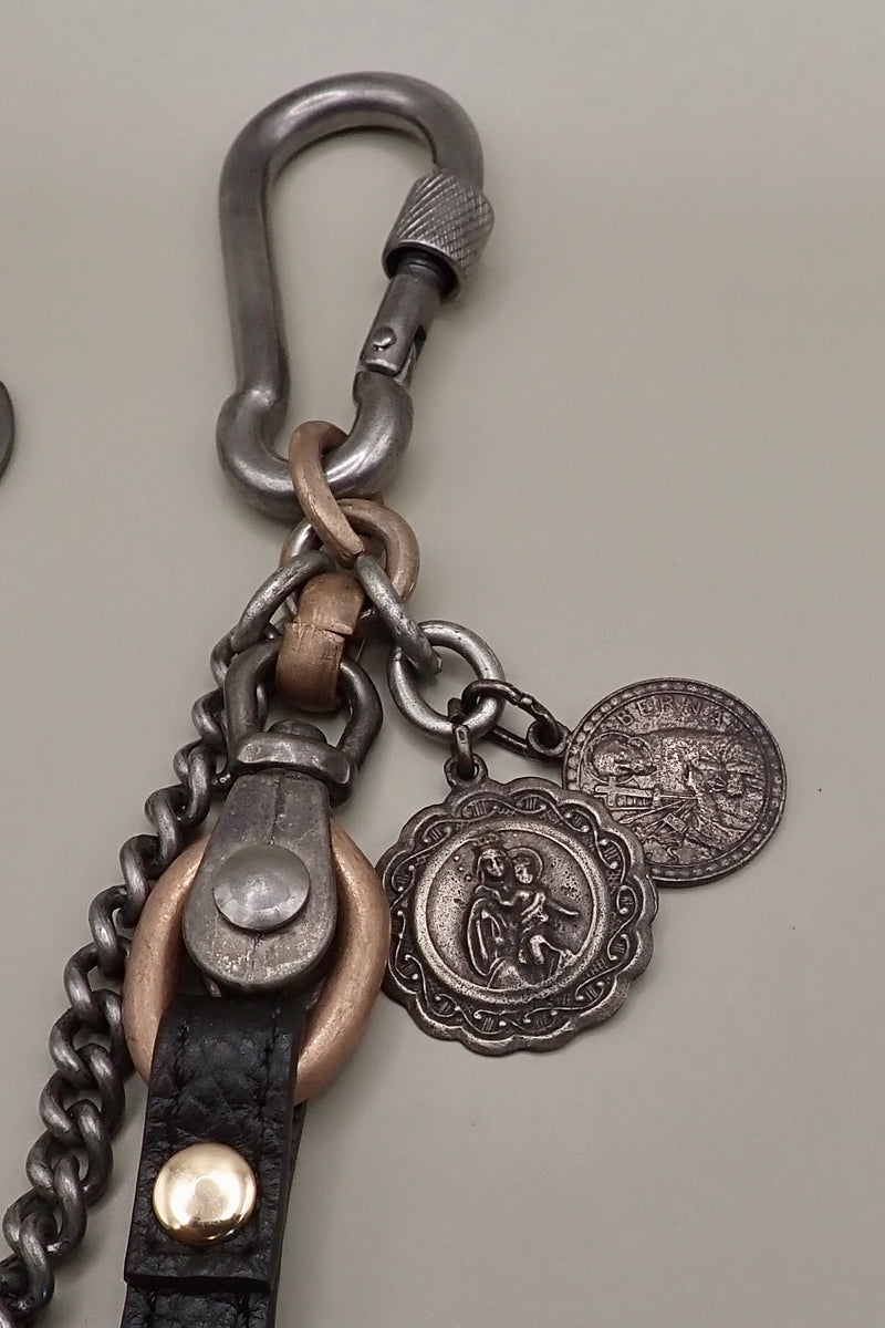 KEY CHAIN I