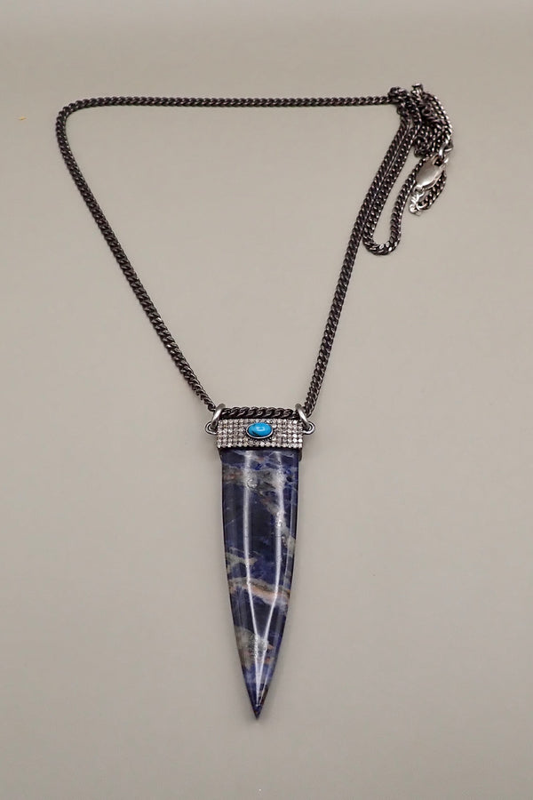 BIG ARROW HEAD PENDANT NECKLACE