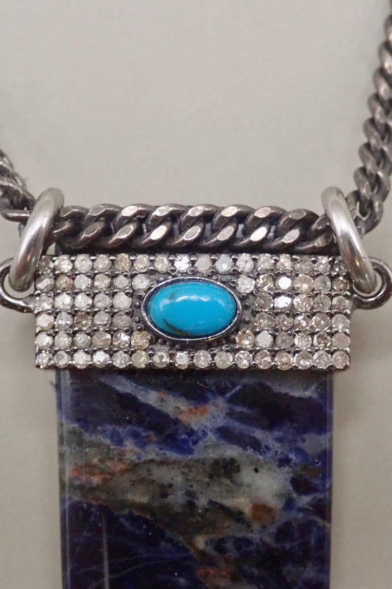 BIG ARROW HEAD PENDANT NECKLACE