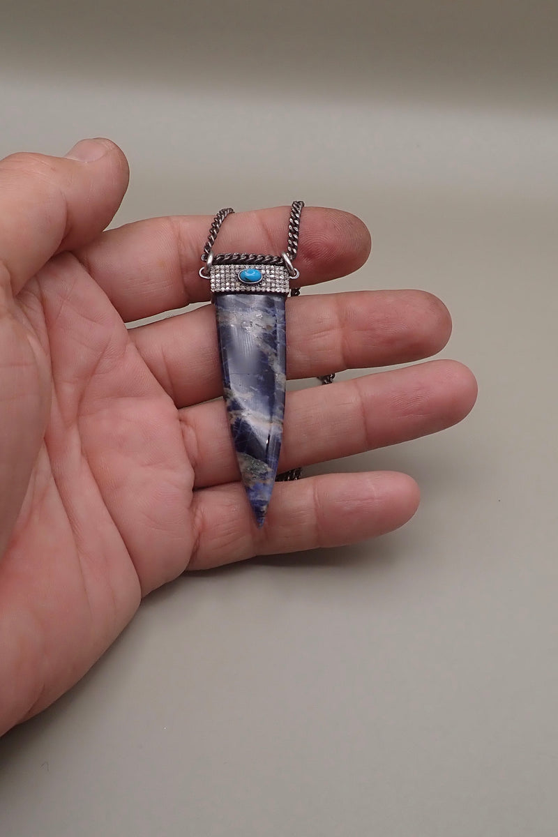 BIG ARROW HEAD PENDANT NECKLACE