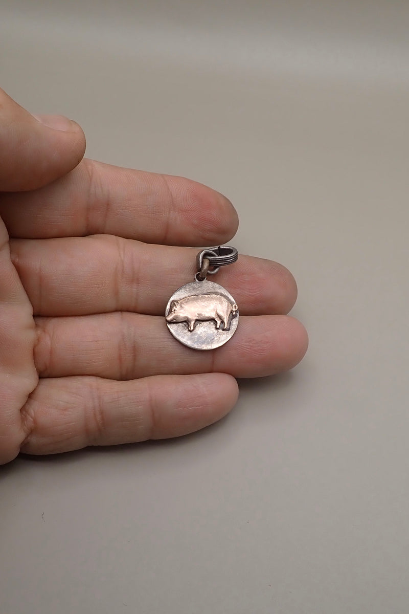 THE PIGGIE PENDANT