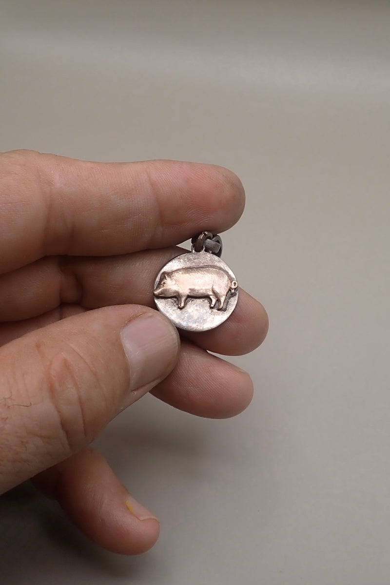 THE PIGGIE PENDANT