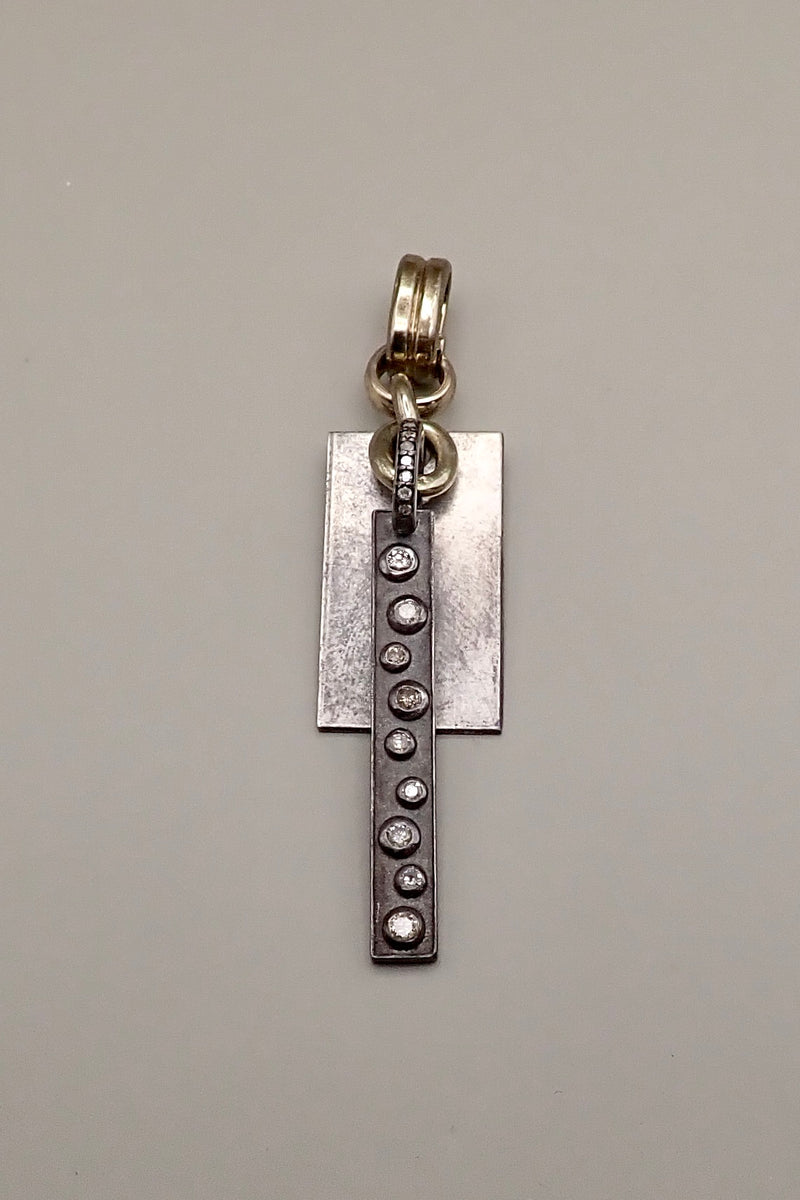 DIAMONDS STICK PENDANT