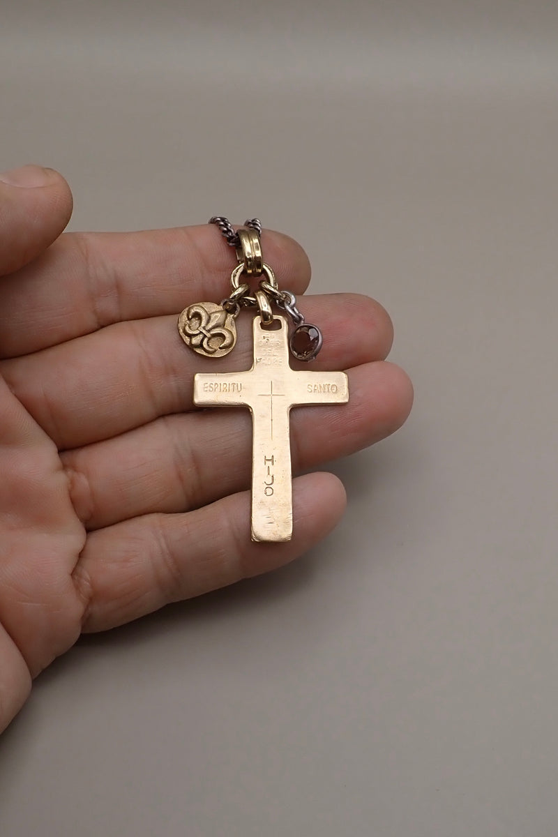 ENGRAVED CROSS NECKLACE