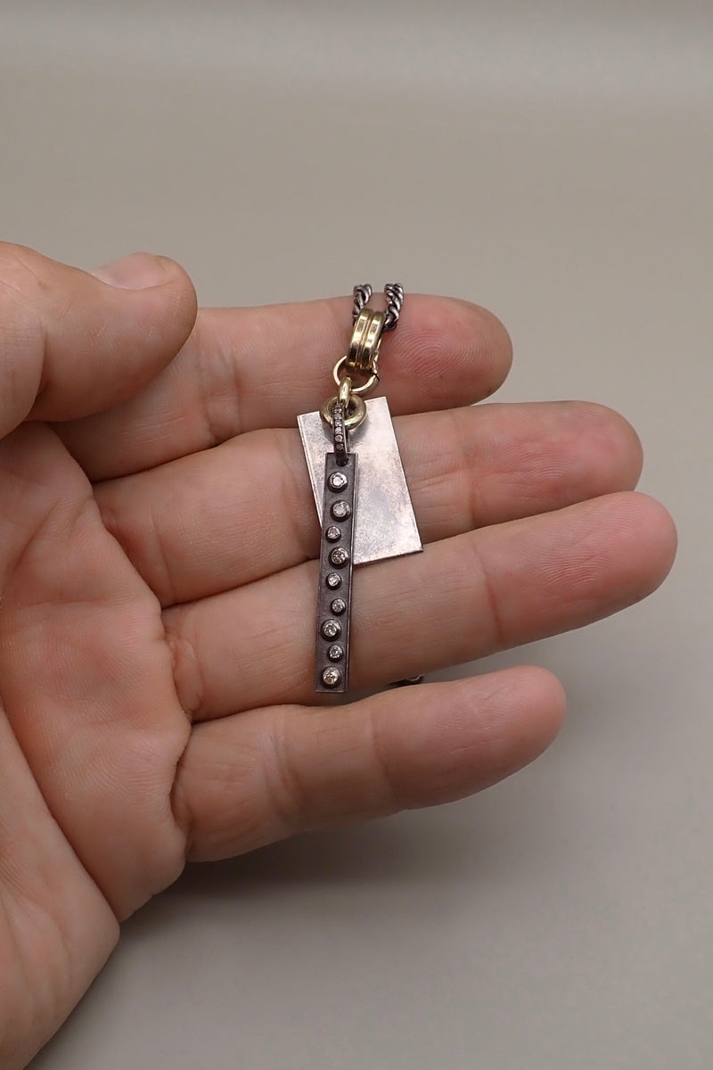DIAMOND STICK NECKLACE