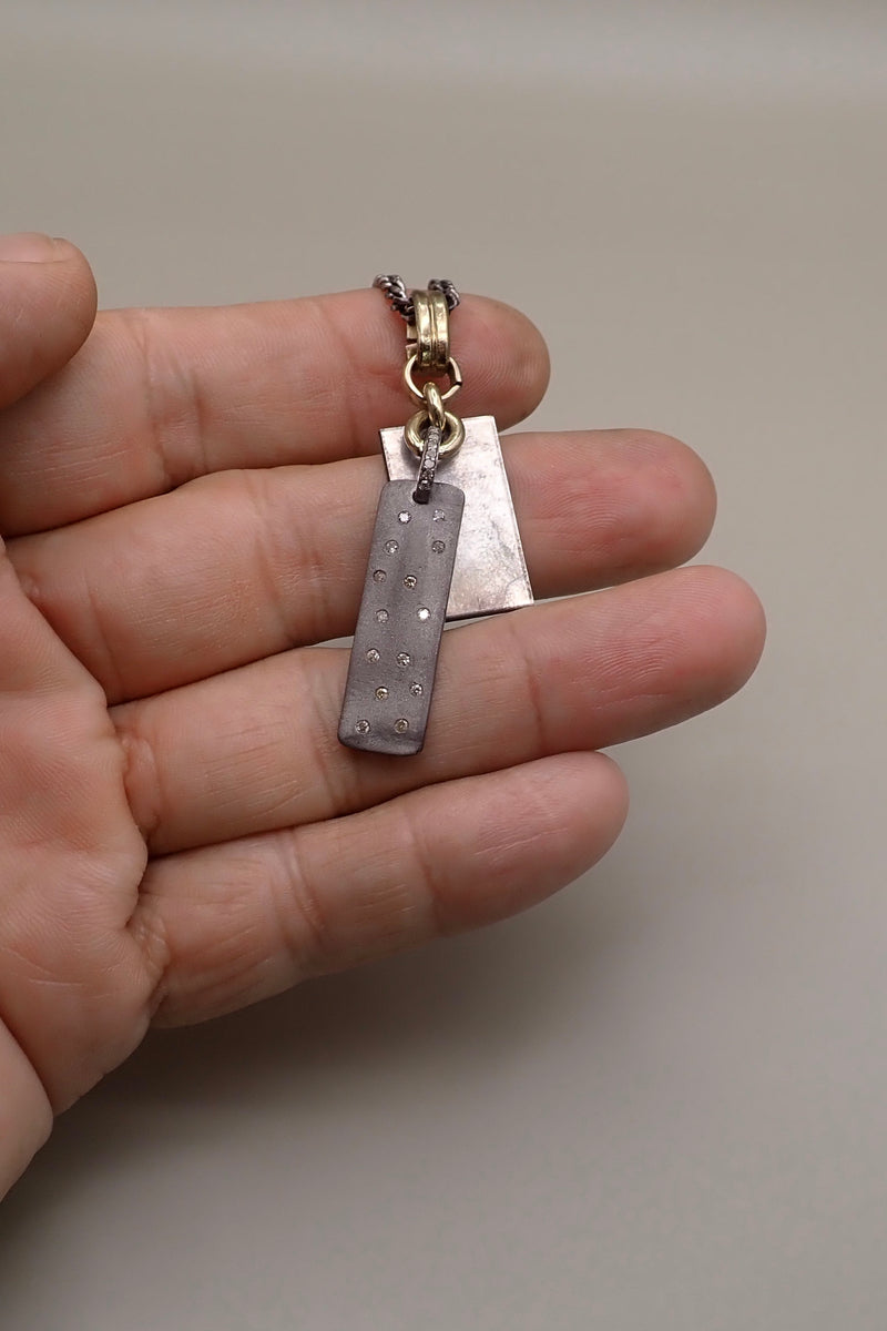 DIAMONDS RECTANGLE NECKLACE