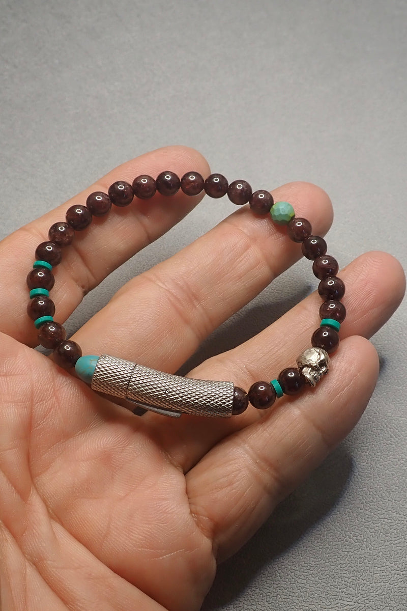 GARNET BRACELET