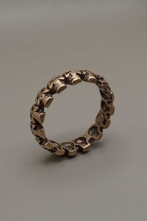 SKULL BAND RING
