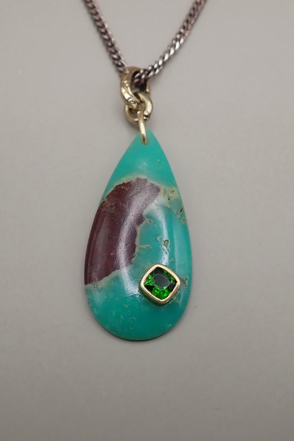 CRYSOPHASE EMERALD PENDANT