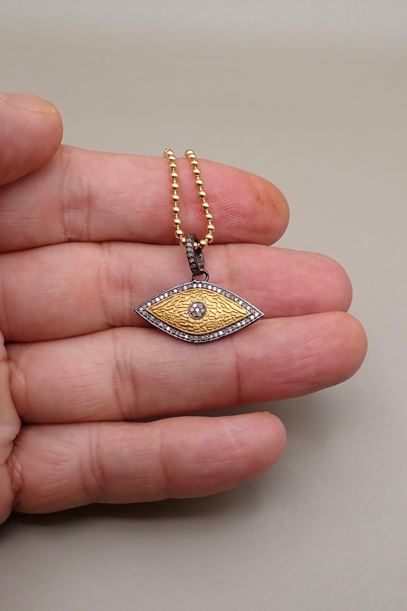 EVIL EYE DIAMONDS PENDANT