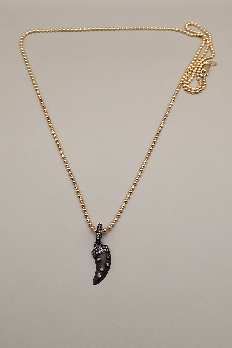 DIAMONDS HORN PENDANT II