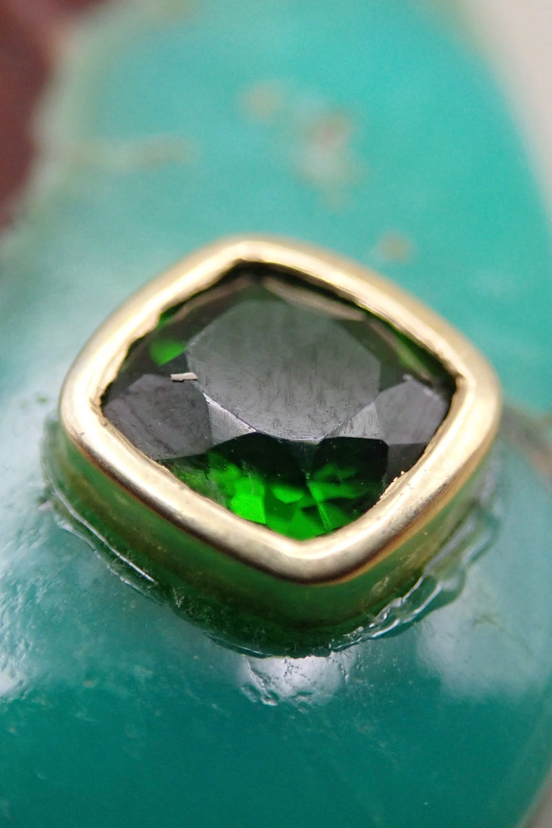 CRYSOPHASE EMERALD PENDANT I