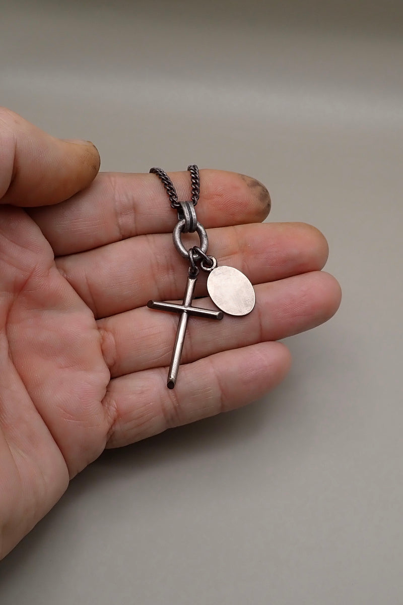 SMALL CROSS & MEDAL
