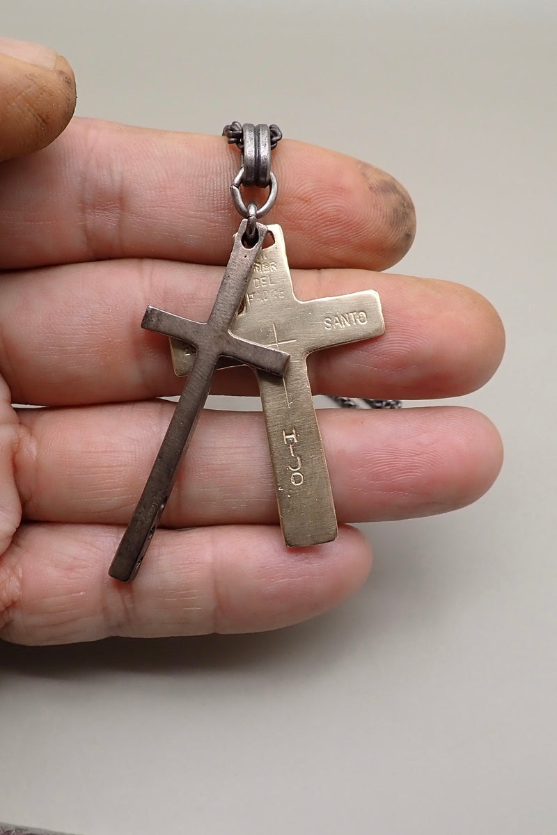 DOUBLE CROSS ENGRAVE NECKLACE