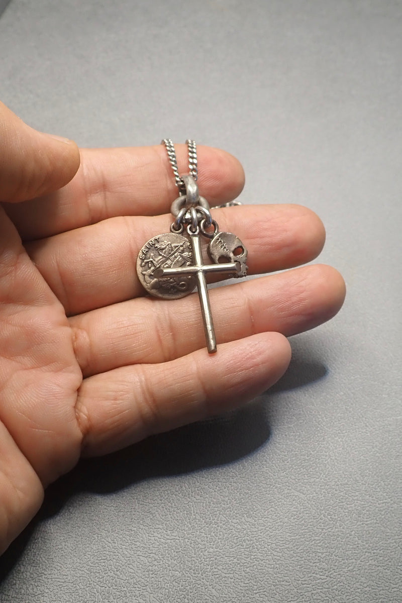 CROSS MEDAL & SKULL NECKLACE