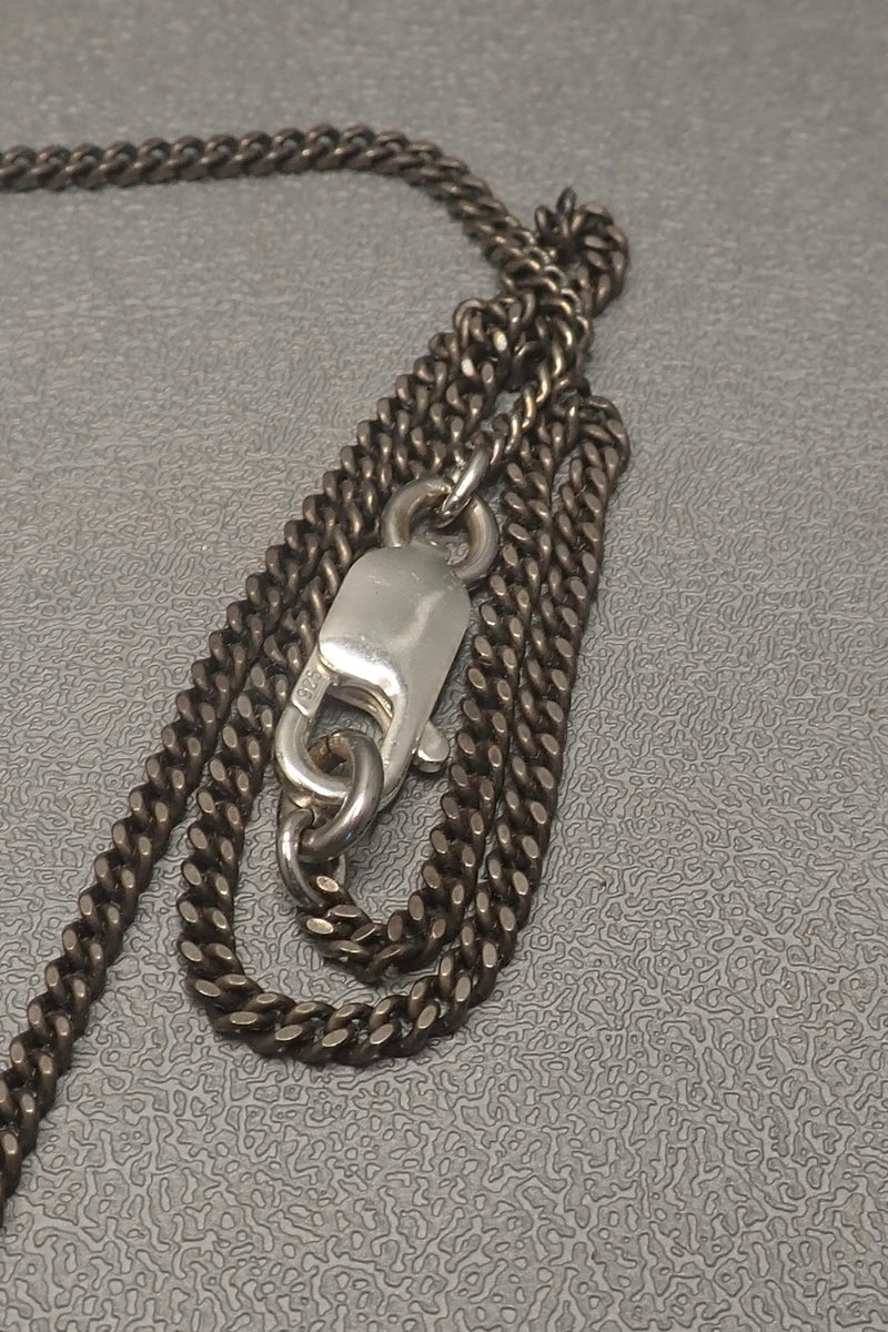 SHORT FLAT CROSS NECKLACE