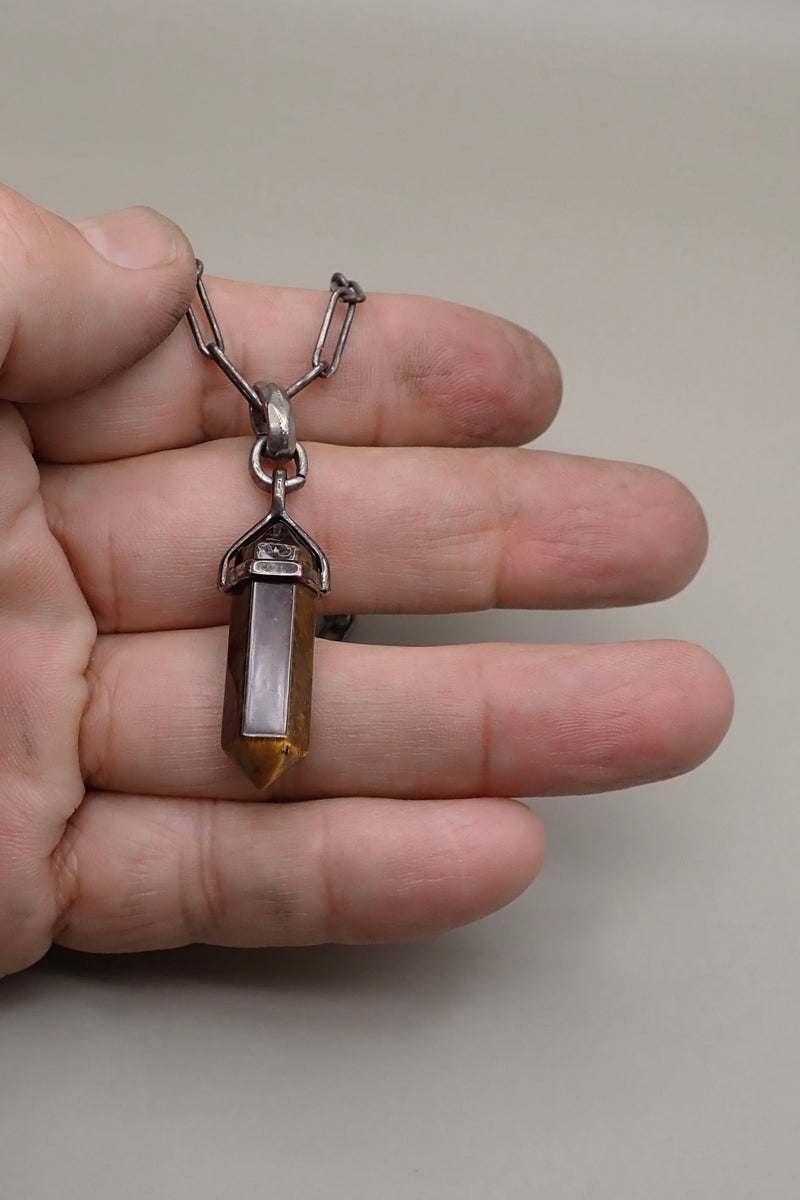 TIGER EYES PENDANT NECKLACE