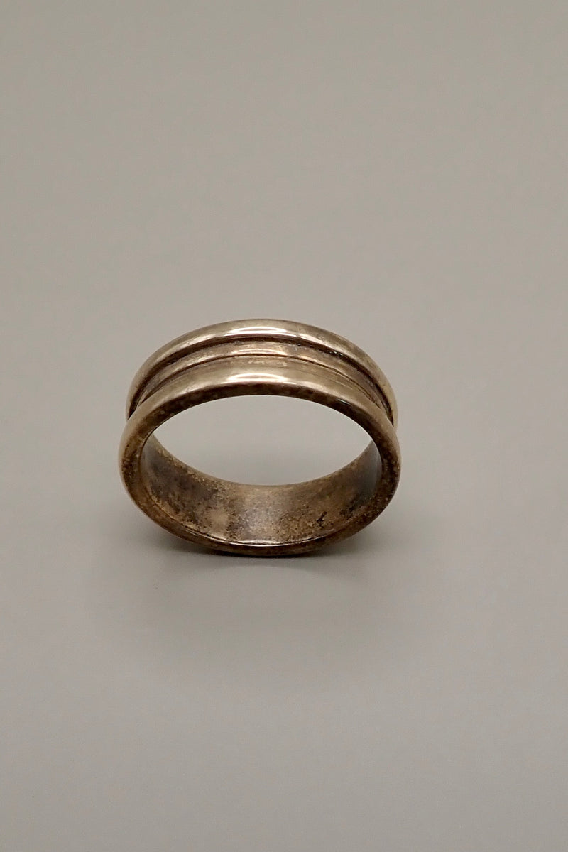 BRONZE BAND RING