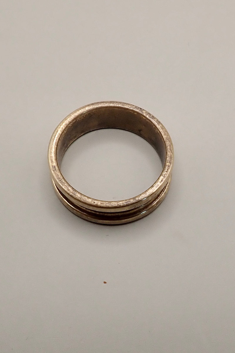BRONZE BAND RING