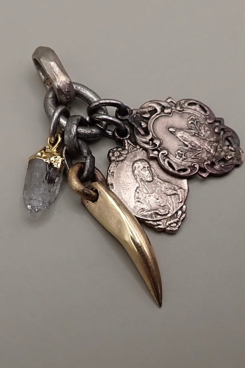 SMALL HORN DOUBLE MEDALS PENDANT